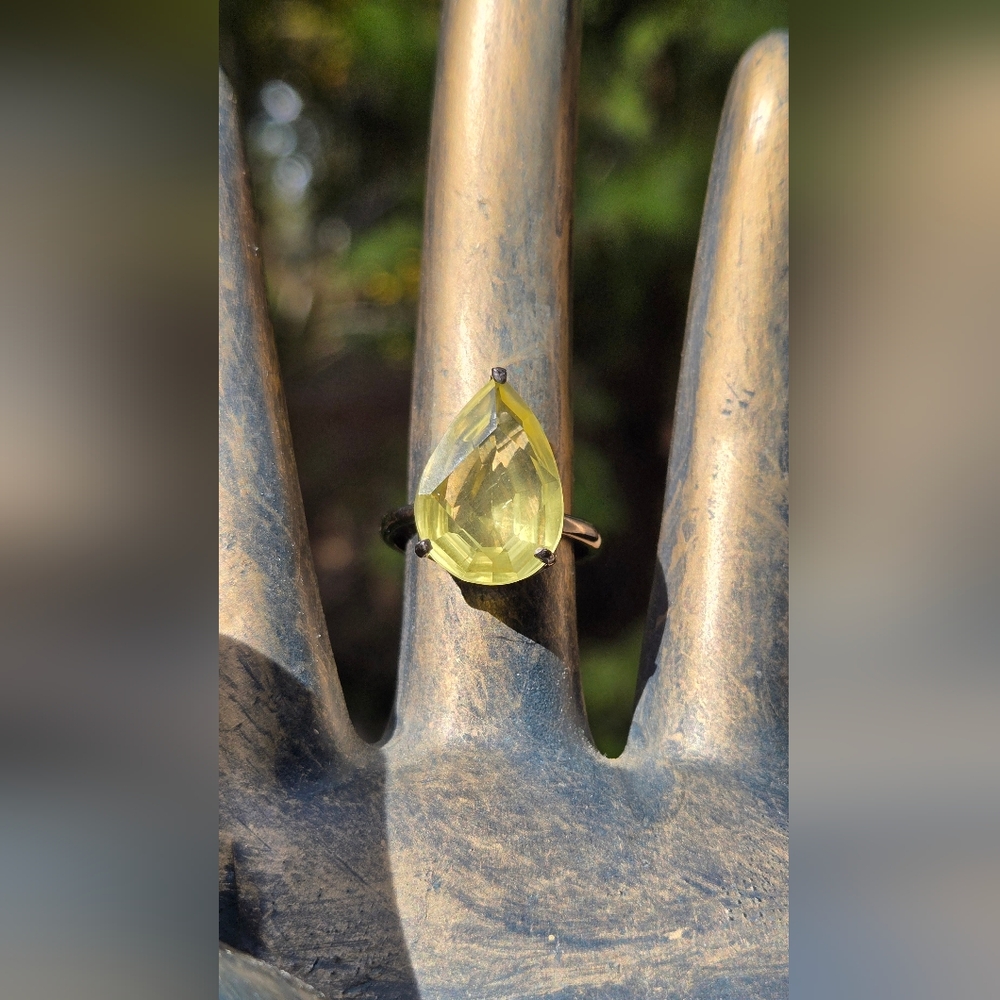 Yellow Quartz Natural HUGE 15K Sterling & Rhodium Ring Sz8 - Picture 7 of 9